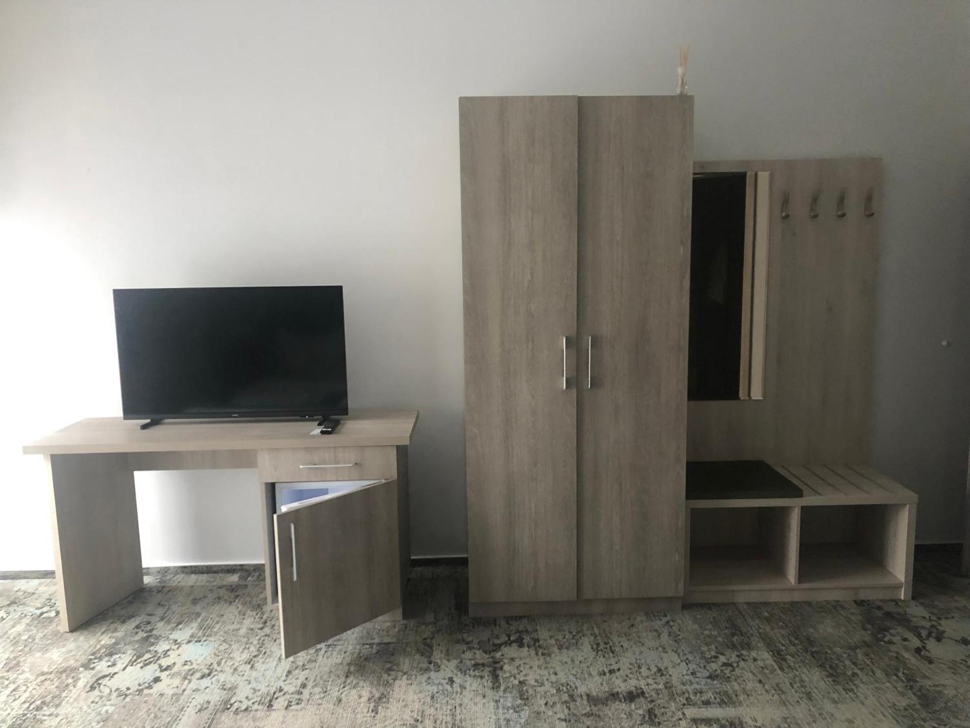 Sub Cetate Rasnov Exterior foto